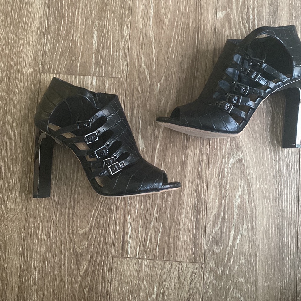 Bcbgmaxazria Black Booties Sz 8.5